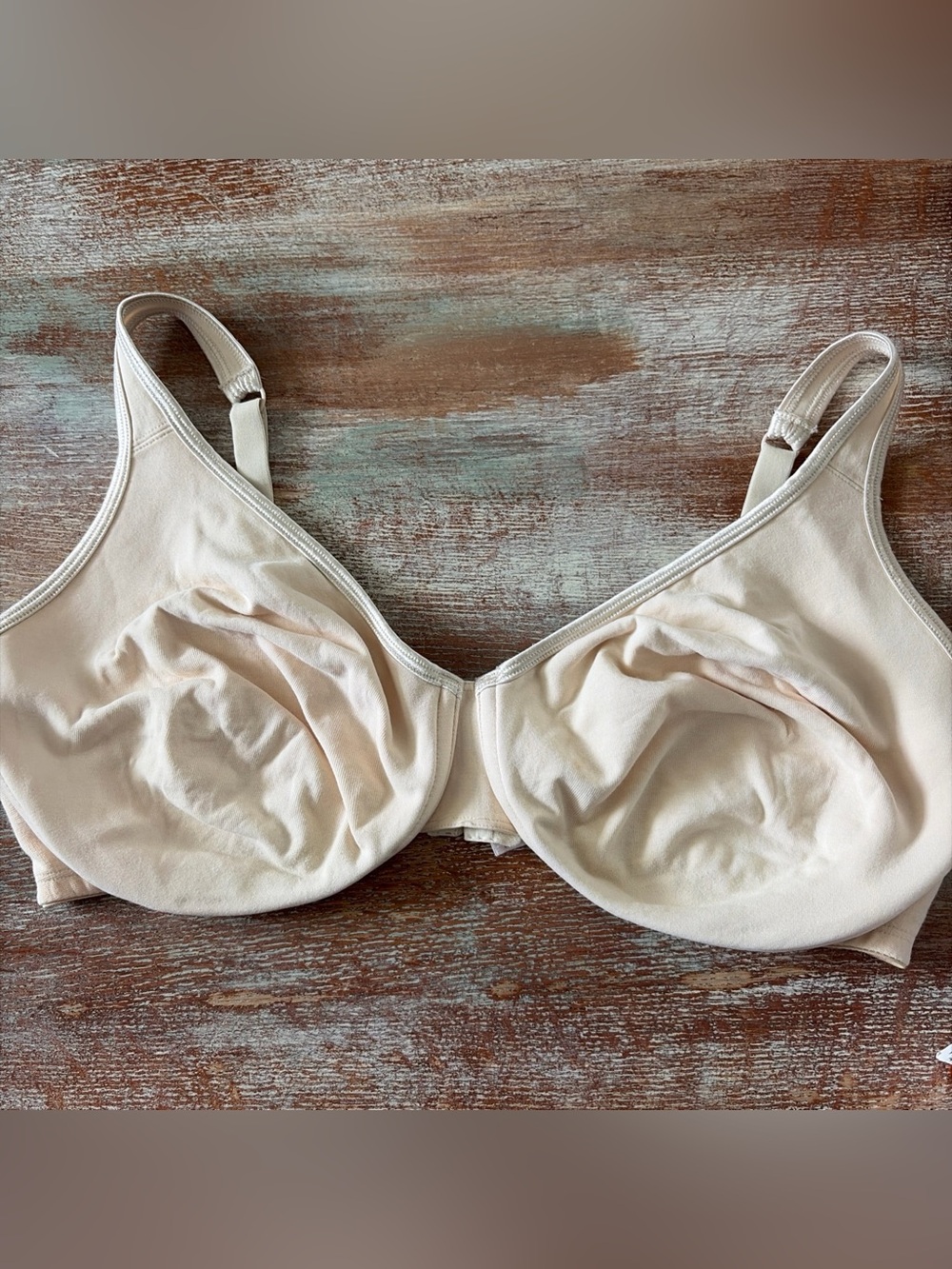 Cacique Women Bra 42DDD T Shirt Lightly Lined Wireless Tiny Flaw